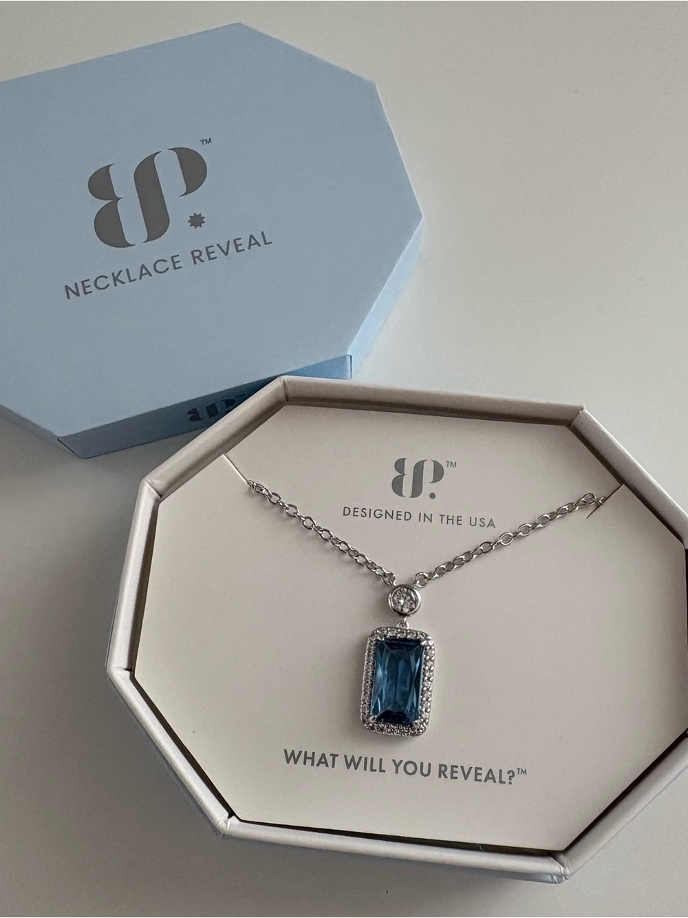 Bomb Party See Me Now Necklace RG50021 Blue Zircon Spinel Rhodium Plating